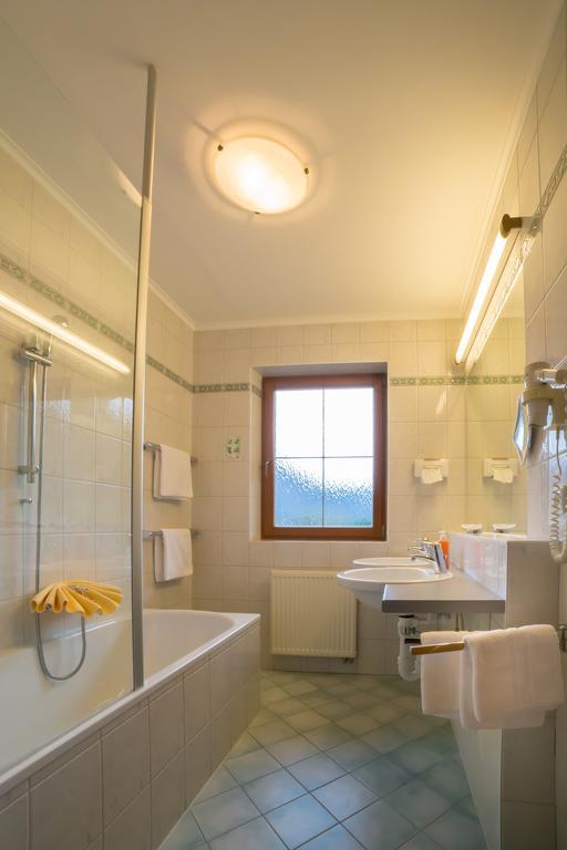 Hotel Neuwirt Кірхдорф-ін-Тіроль Екстер'єр фото